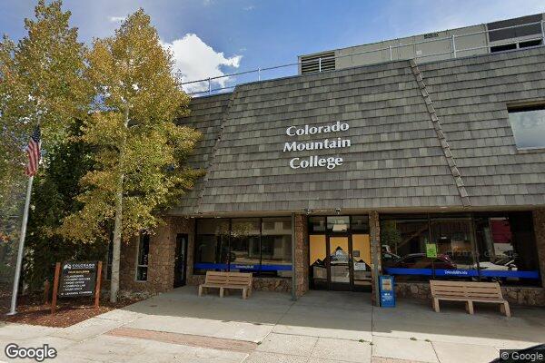 Summit Womens Recovery