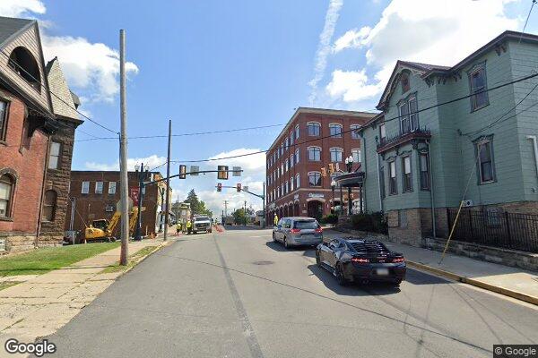 Abstinent Liv at the Turning Point